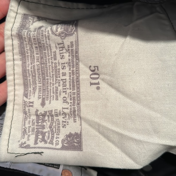 Warren Lotus Levi’s - Picture 8 of 8